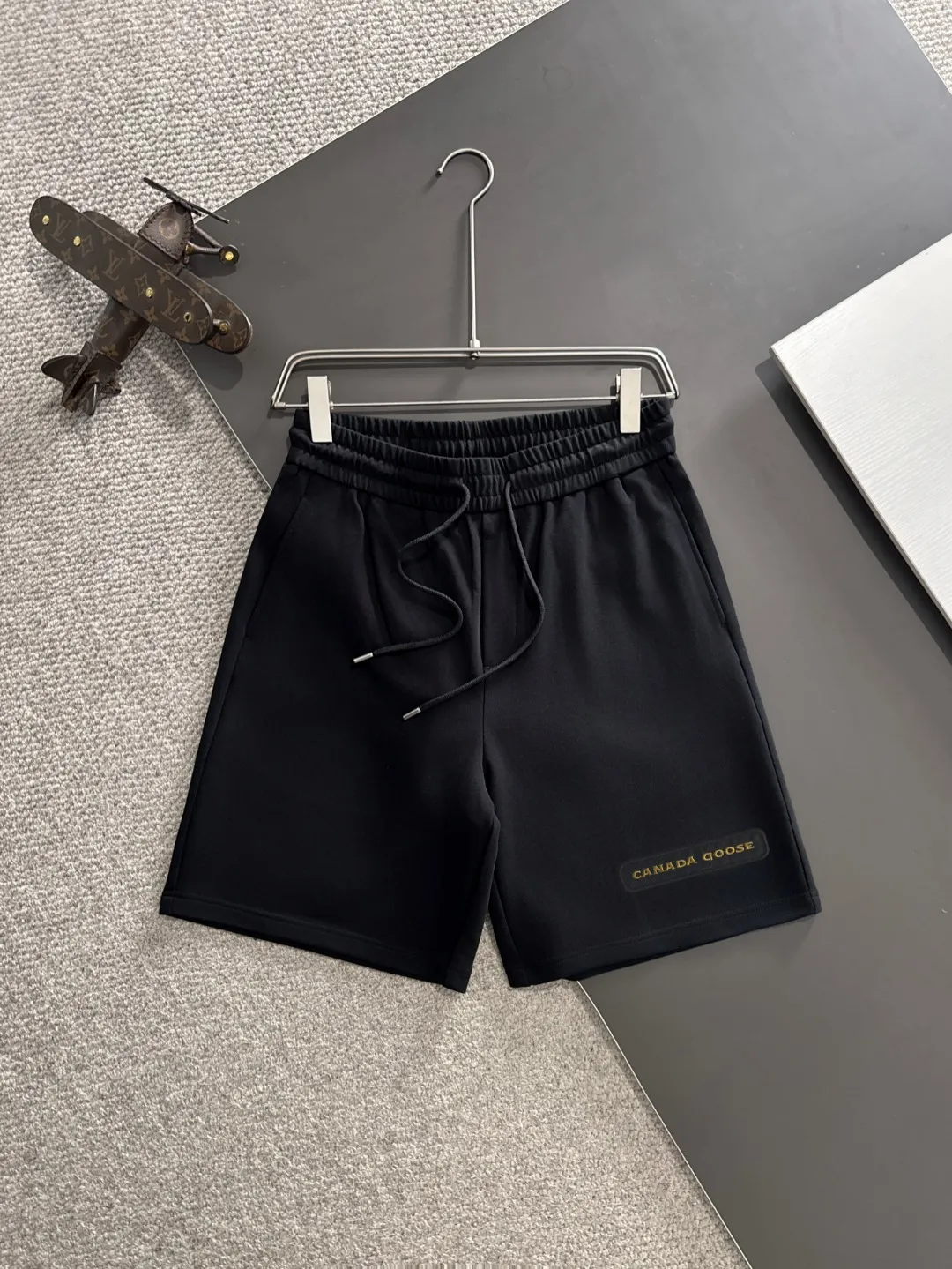 Next day delivery P300 High-end goods Big Goose 2025 new summer elastic band casual shorts, counter-customized fabrics, high breathability and comfort, impeccable details, brand element design concept, reflecting high quality. It feels delicate and soft! It presents a casual cut and the upper body shape is great! Size: M-4XL